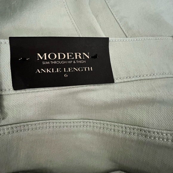 NWT ANN TAYLOR Modern Slim Ankle Length Jean Mint - Picture 8 of 9